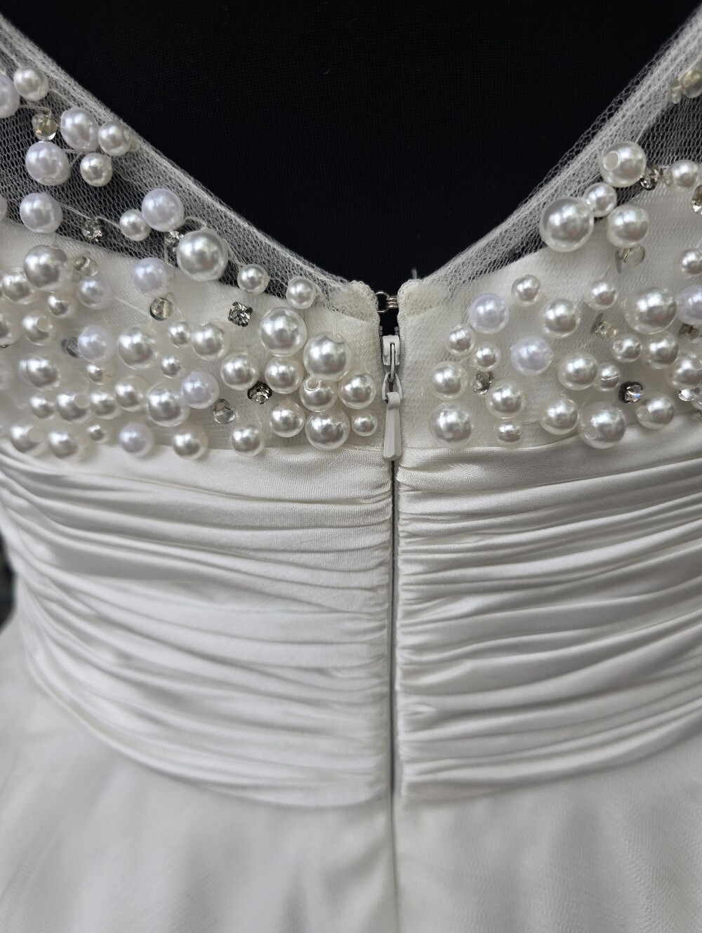 Sherri Hill White Pearl-Embellished Beaded Modern Romantic Bridal Cocktail Dress - Picture 8 of 9